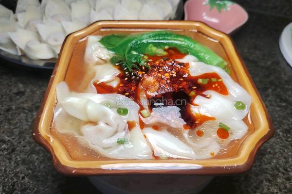 自制红油抄手的做法图解18