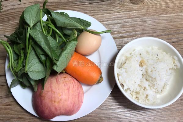 苹果鸡蛋炒饭的做法图解1
