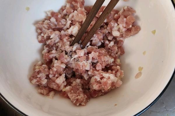 鲜虾饺子的做法图解2