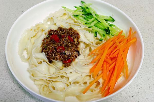 酸辣凉拌面的做法图解11