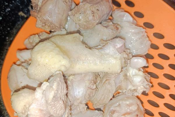 香菇焖鸭肉的做法图解6