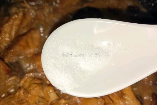香菇焖鸭肉的做法图解11
