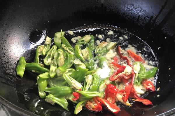 豇豆肉丝的做法图解8