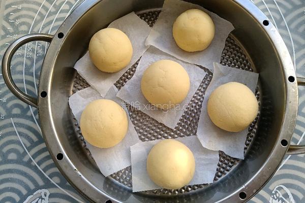 玉米面豆沙包的做法图解7