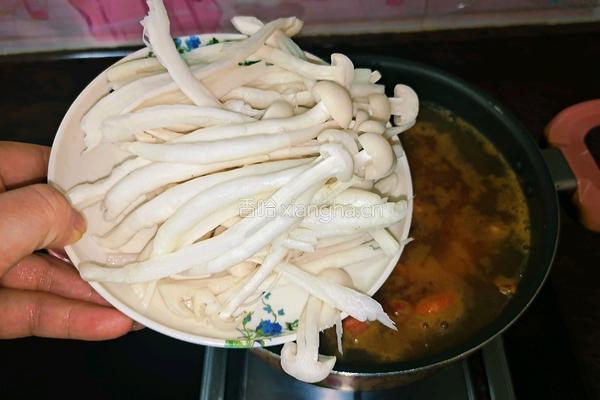 泰式海鲜冬阴功汤的做法图解10