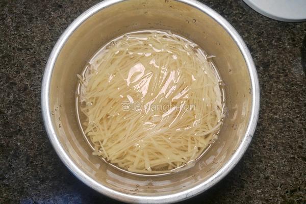 清炒土豆丝的做法图解4