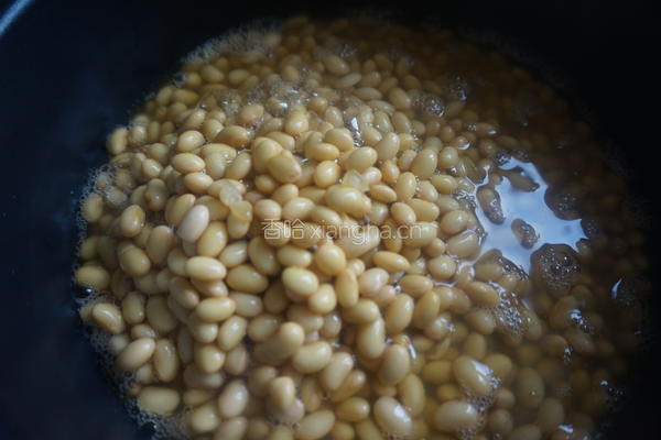  茄汁黄豆的做法图解4