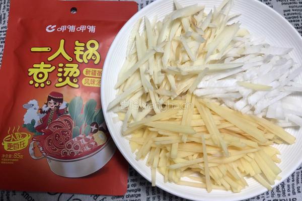 呷哺番茄味炒三丝的做法图解1