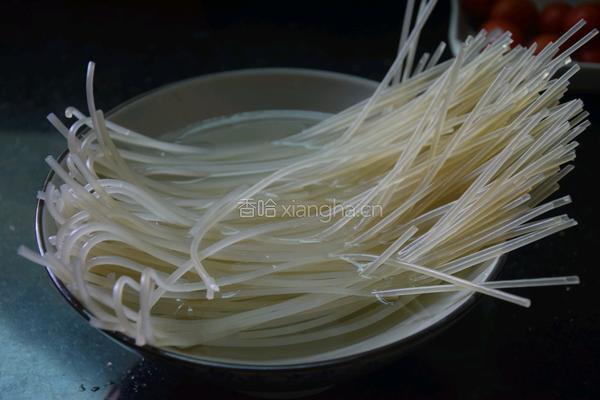 冬阴功米粉的做法图解2