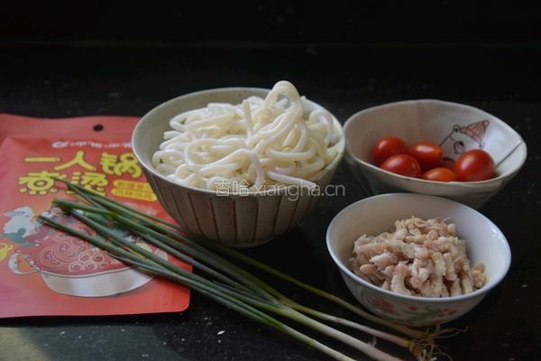 肉末番茄米粉的做法图解1