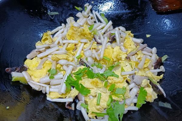 菌菇滑蛋的做法图解7