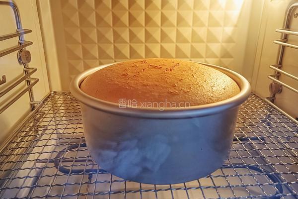 经典6寸戚风蛋糕的做法图解23