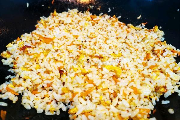 黄金蛋炒饭的做法图解9