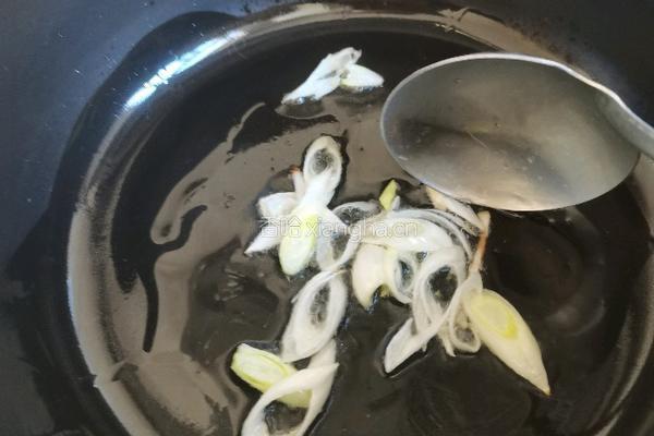 西红柿鸡蛋面的做法图解7
