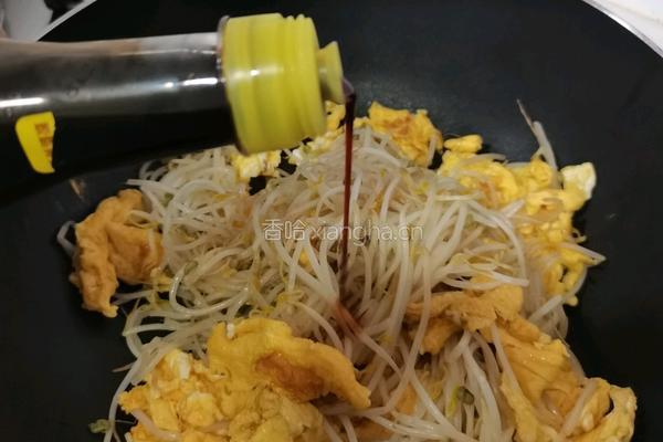 银芽炒蛋的做法图解8