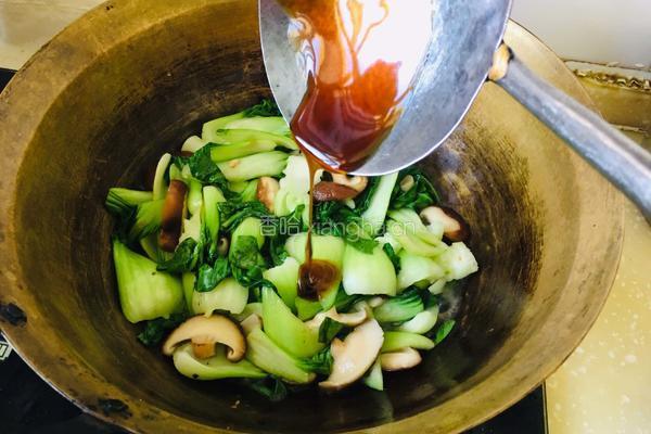 香菇炒油菜的做法图解9