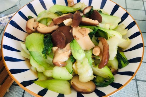 香菇炒油菜的做法图解10