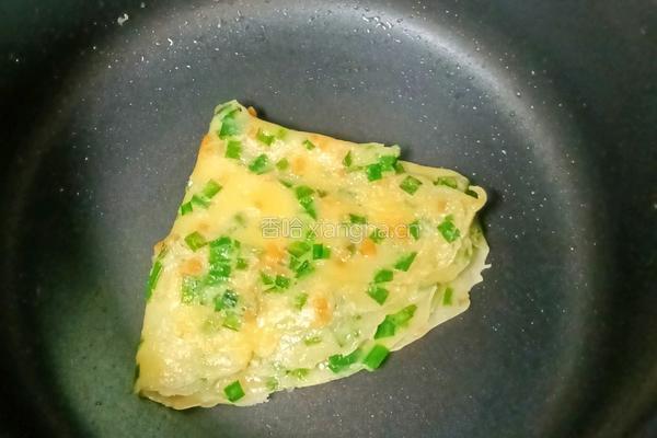 韭菜胡萝卜鸡蛋饼的做法图解13