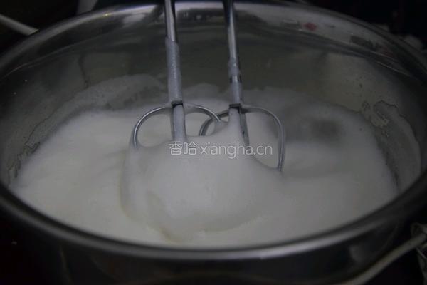 戚风蛋糕的做法图解8