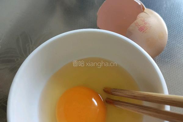 裙带菜虾皮鸡蛋馄饨的做法图解3