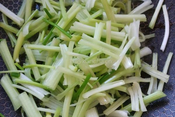芹菜炒肚丝的做法图解3