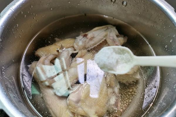 胡椒鸡汤的做法图解11