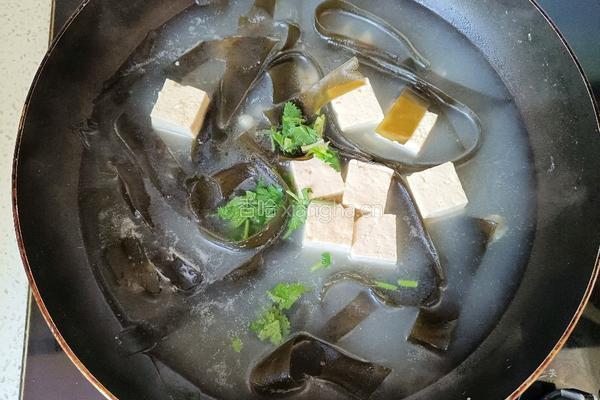 海带豆腐汤的做法图解7