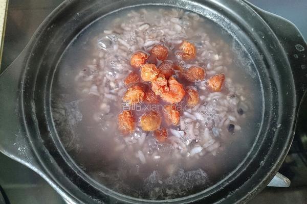 桂圆杂粮粥的做法图解4