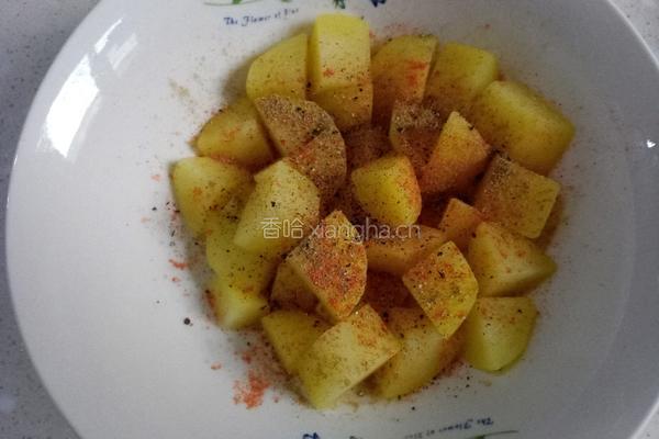 孜然烤香肠土豆的做法图解5