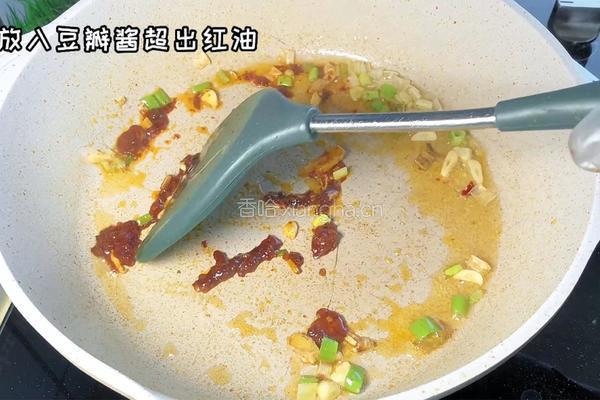 鸭血烧豆腐的做法图解3
