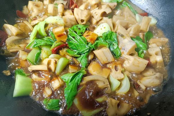 白菜炖莲藕的做法图解8
