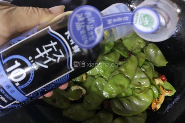 炝炒扁豆的做法图解5