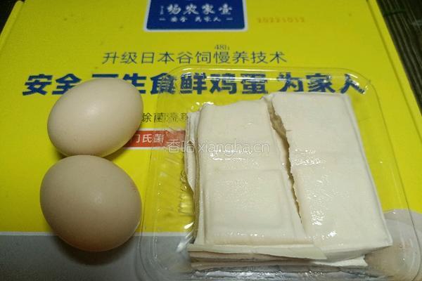 鸡蛋炖豆腐的做法图解1