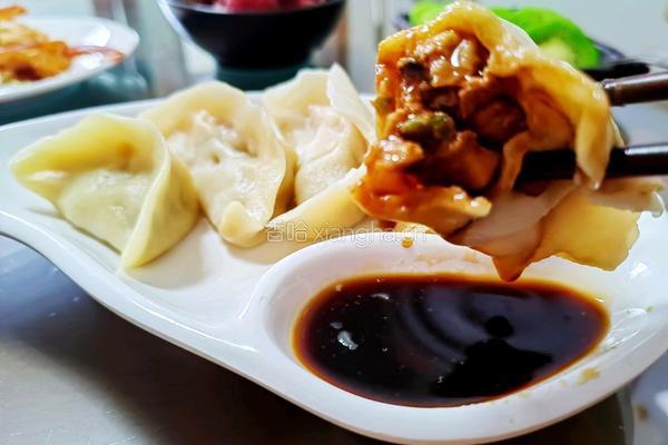 虾肉饺子的做法图解11