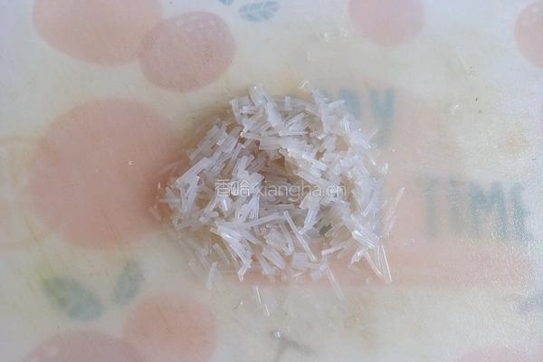 茴香鸡蛋馅包子的做法图解3