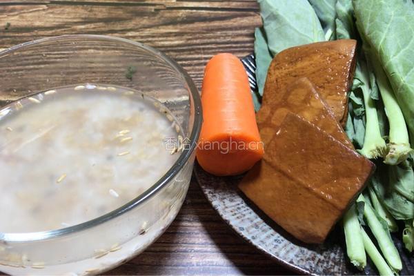 蔬菜杂米粥的做法图解1