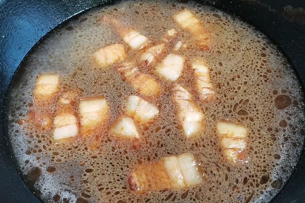 土豆红烧肉的做法图解4
