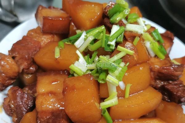 土豆红烧肉的做法图解7