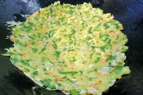 小白菜鸡蛋饼的做法图解7