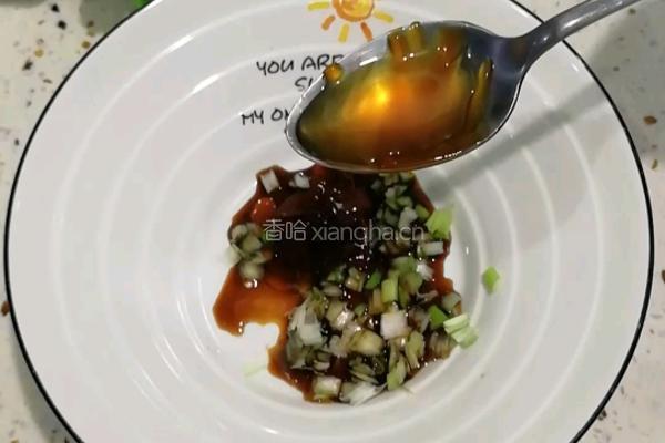 捞汁手擀面的做法图解6