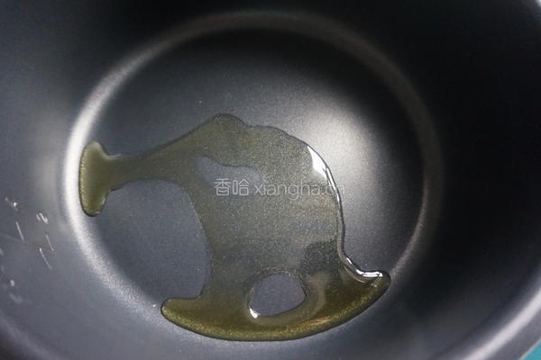 毛豆炖臭豆腐的做法图解1