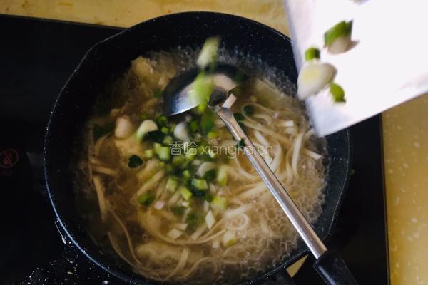 鸡汤云吞面的做法图解7