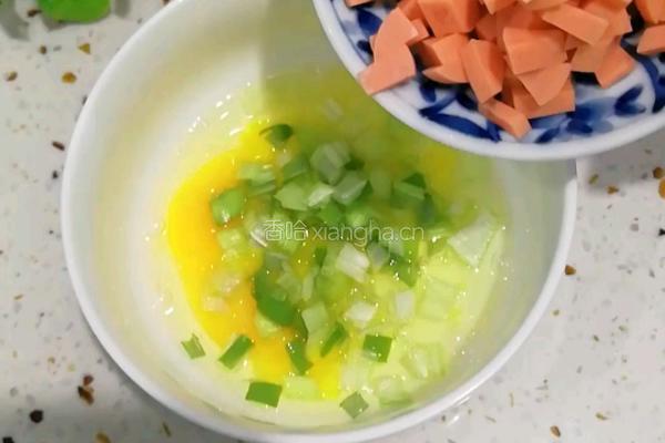鸡蛋手抓饼的做法图解3