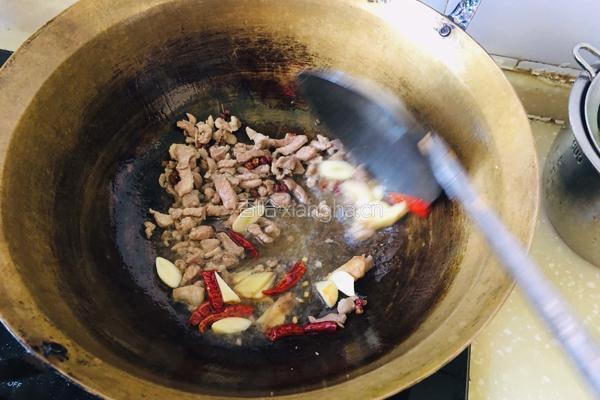 干煸四季豆的做法图解5