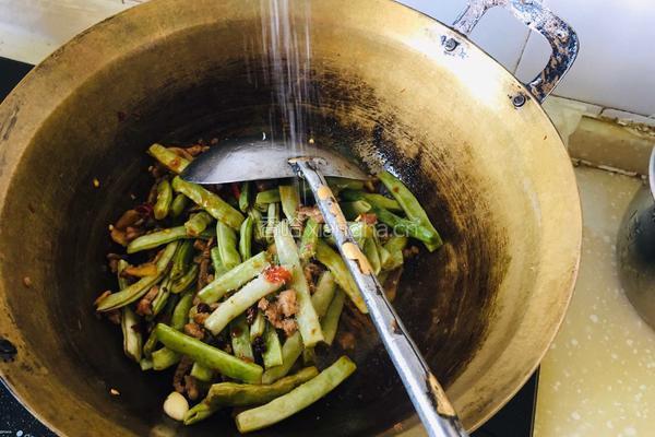 干煸四季豆的做法图解8
