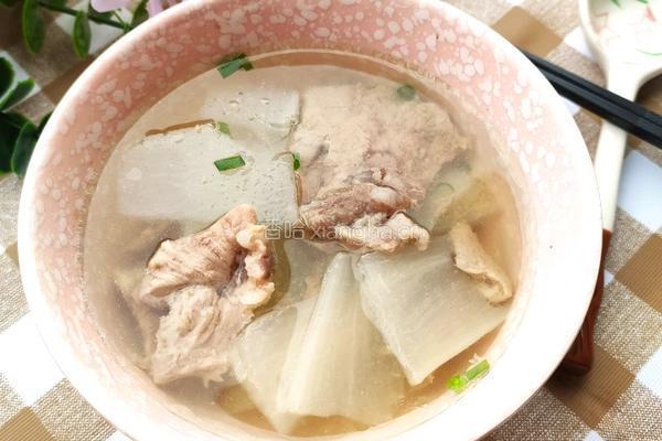 萝卜瘦肉汤的做法图解10