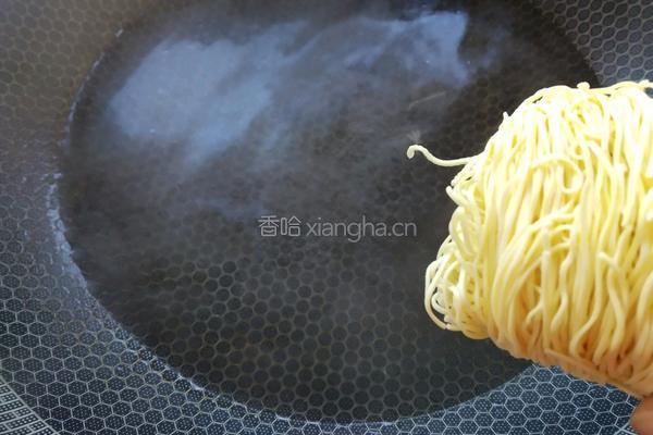 鱼丸竹升面的做法图解3