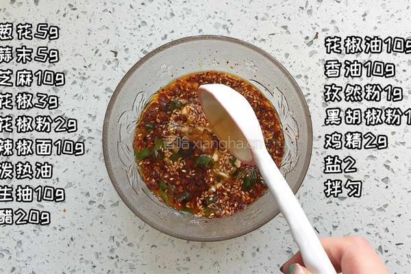 酸汤土豆粉的做法图解1