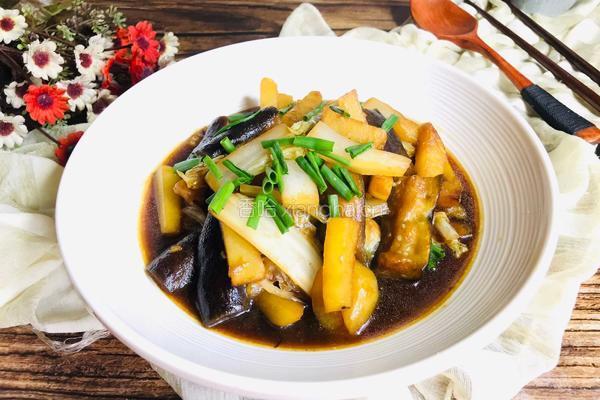 白菜茄子烧土豆的做法图解10