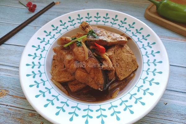 家常豆腐炖鱼